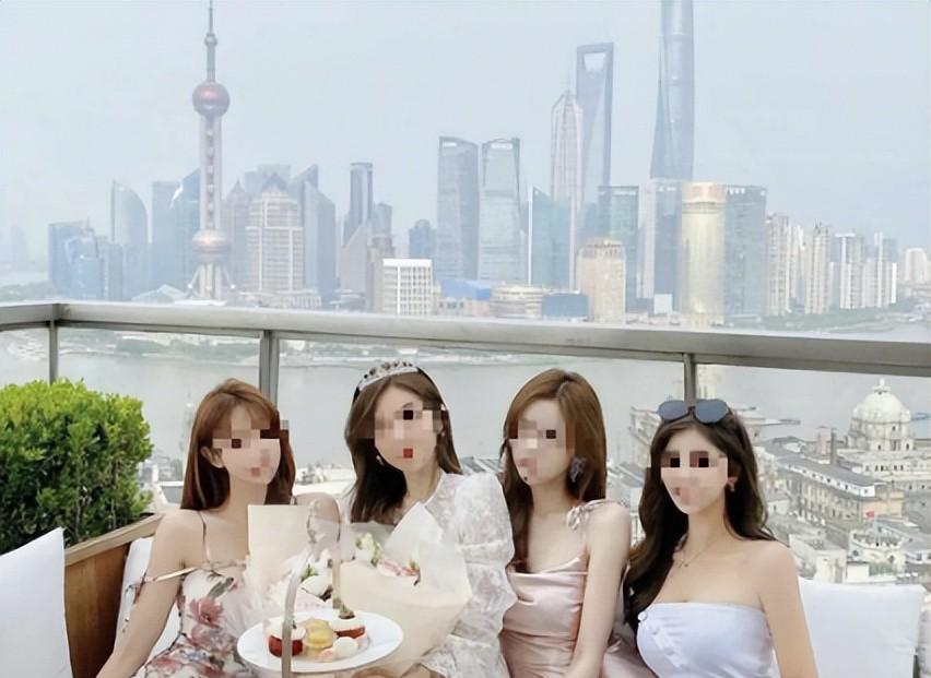 上海名媛脚气事件_名媛群拼奢侈品_有脚气的女明星