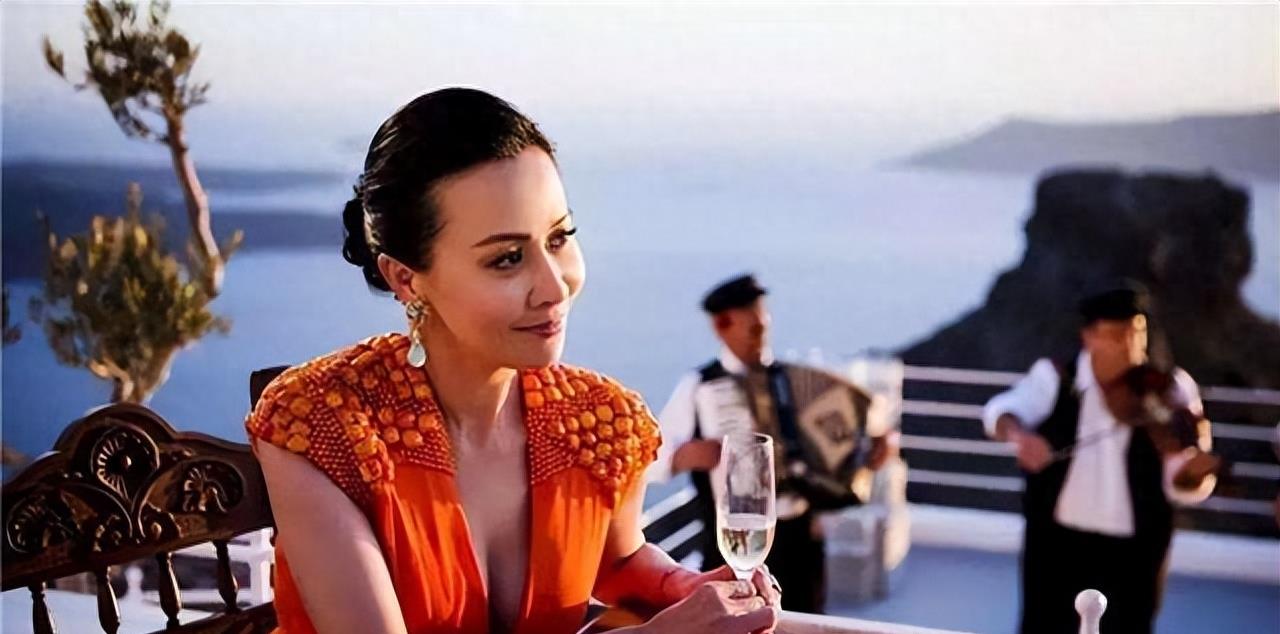 黑料太多不适合做明星,_明星潜规则曝光_娱乐圈黑暗内幕